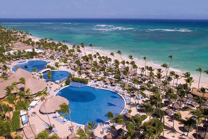 Viajar a Punta Cana desde Uruguay: resort todo incluido frente al mar